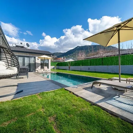 2 Bedroom Private With Swimming Pool Villa